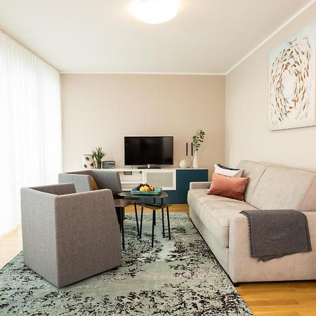 Ferienwohnung Pfaender フリードリヒスハーフェン エクステリア 写真