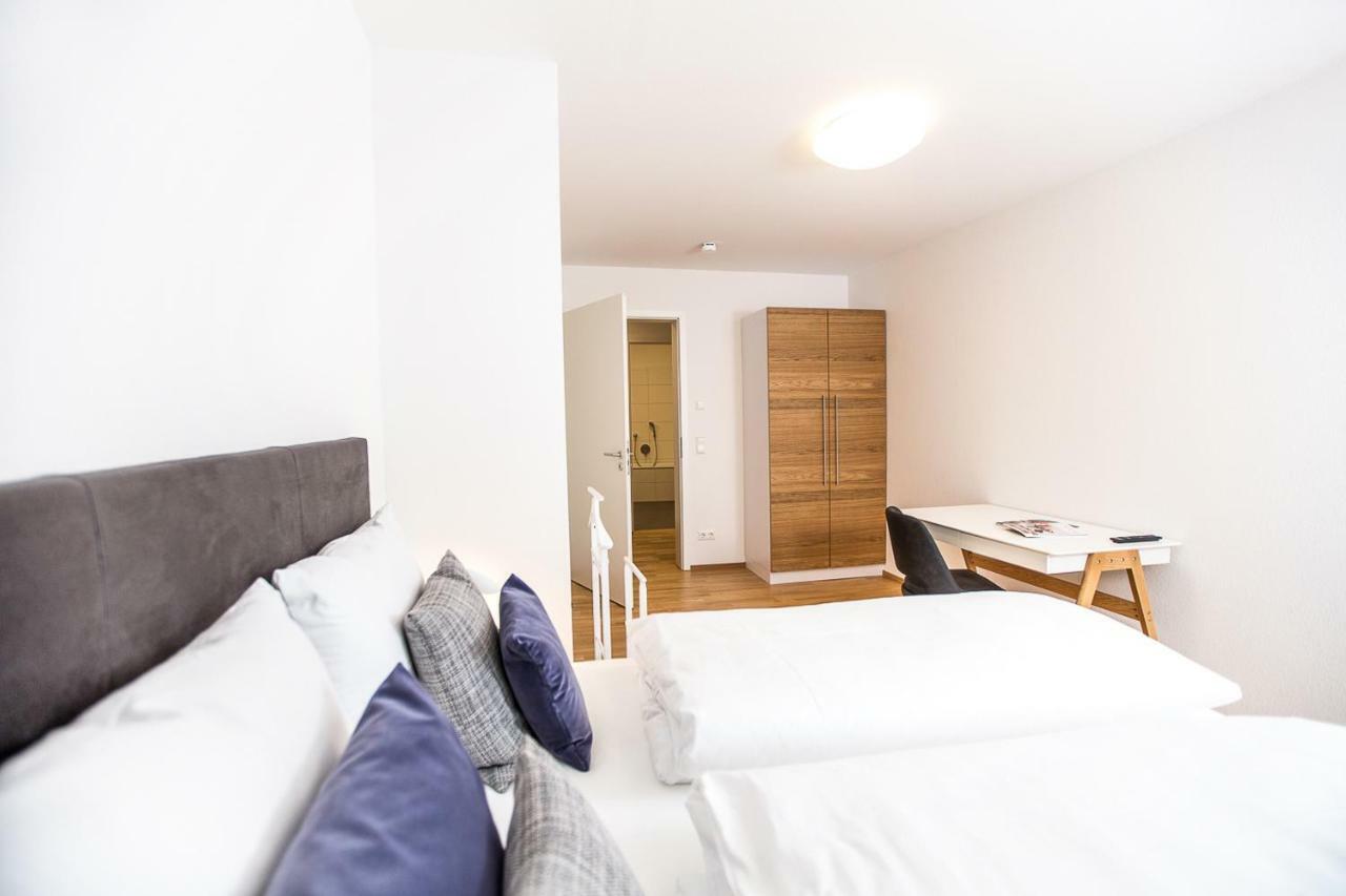 Ferienwohnung Pfaender フリードリヒスハーフェン エクステリア 写真